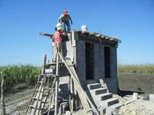 The ecological toilets take shape (the labor-intensive way)